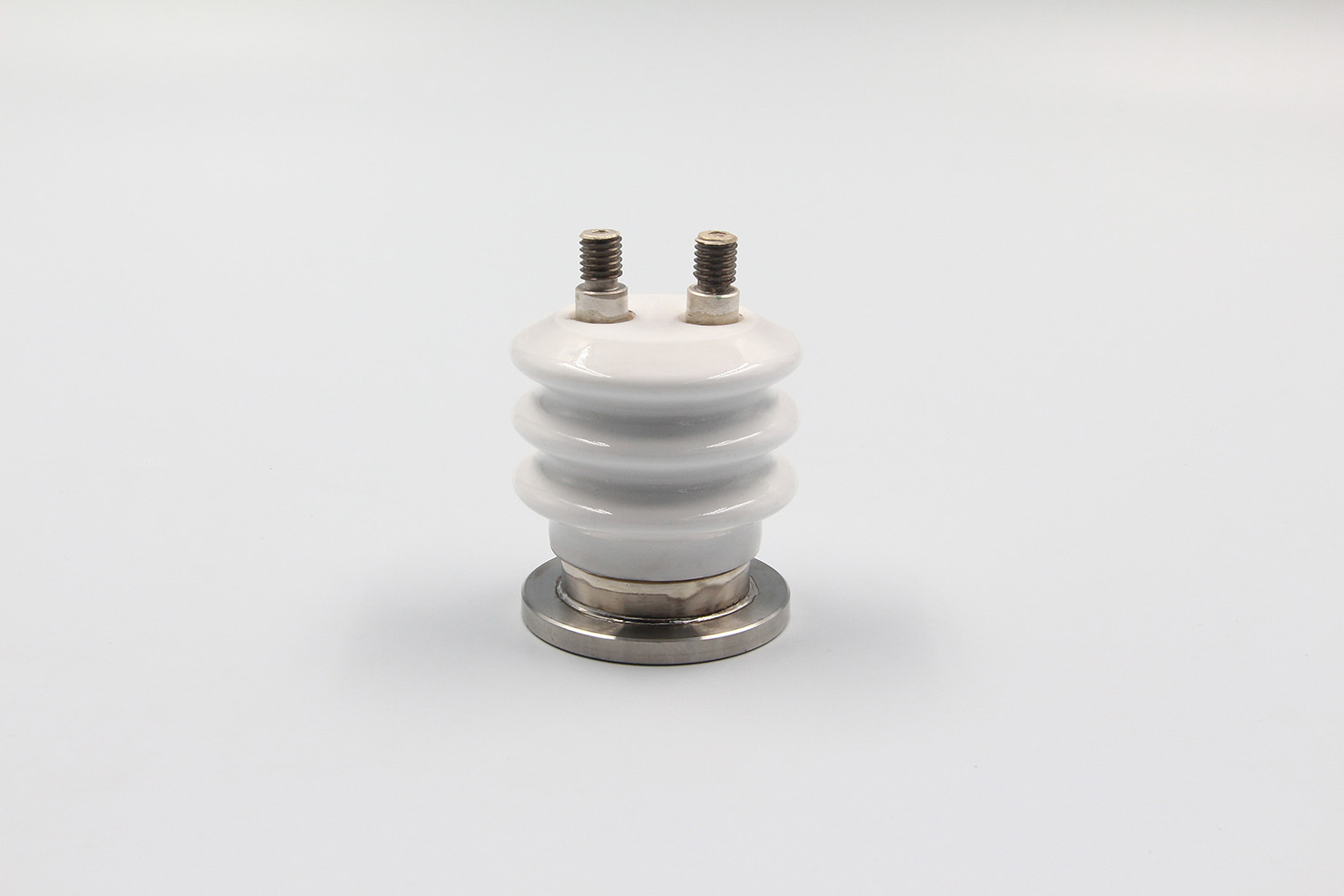 High Voltage Insulator for Vacuum Coating System InSealing