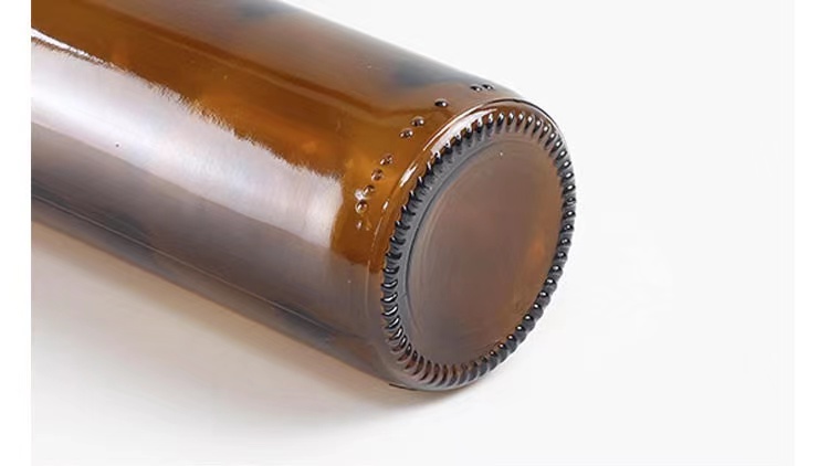 Factory Customized 330ml glass beer bottles 52