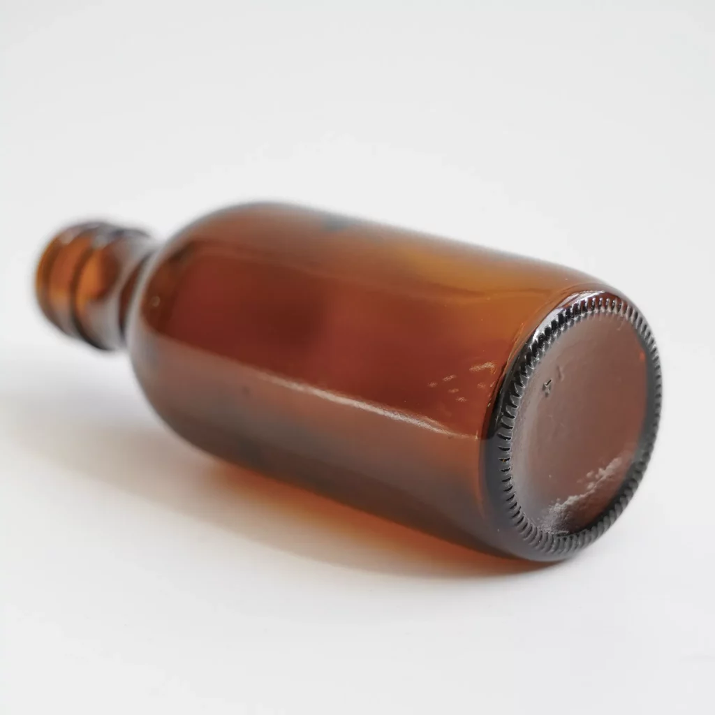 ambermedicinebottle1